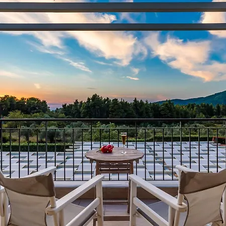 Villa Luxury With Private Pool In Skopelos, Ideal For Families, Aelia By Kardous *