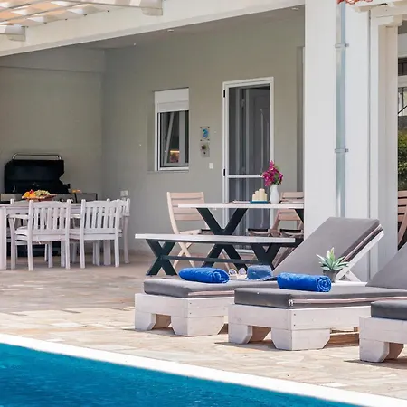 Villa Luxury With Private Pool In Skopelos, Ideal For Families, Aelia By Kardous *